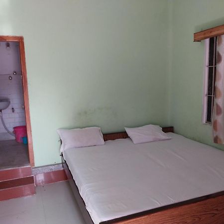 Hotel Mamata ราจกี ภายนอก รูปภาพ