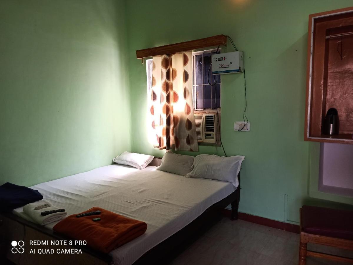 Hotel Mamata ราจกี ภายนอก รูปภาพ