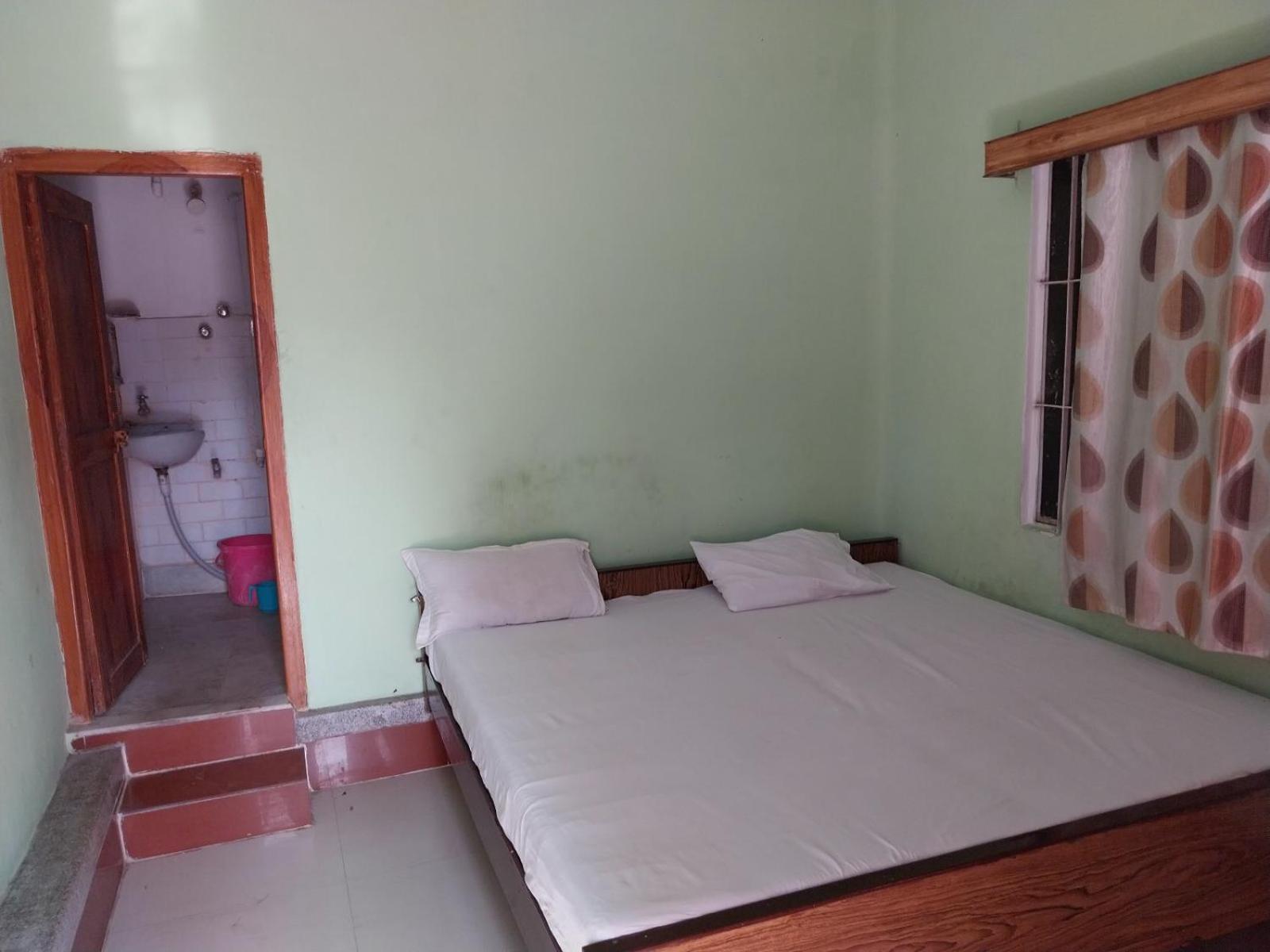 Hotel Mamata ราจกี ภายนอก รูปภาพ